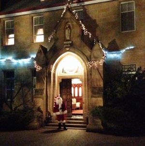 Abbey of the Roses - Christmas in July - Pubs Sydney